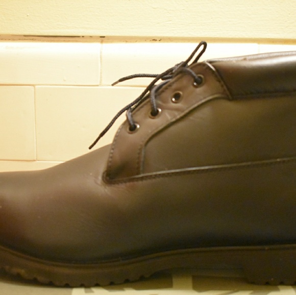 Boots - Picture 3 of 4